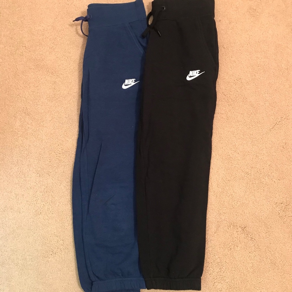 BUNDLE Nike Capri Pants